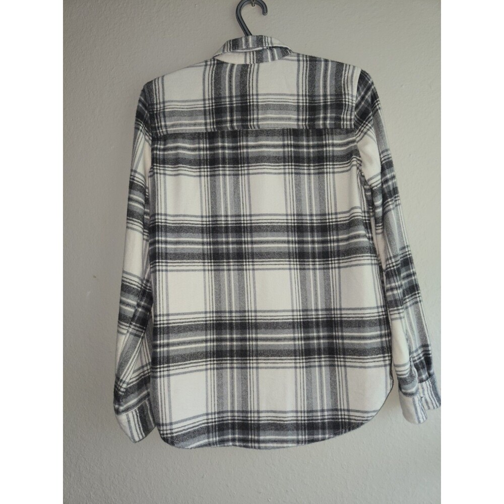 American Eagle Outfitters Flannel Shirt Small Black White Plaid Classic Fit Soft - Picture 4 of 10